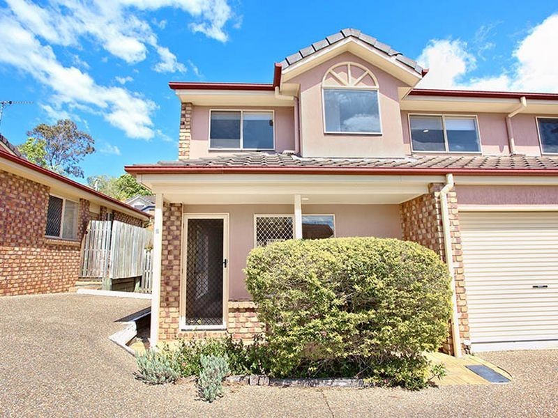 2/27 Daniells Street, Carina QLD 4152