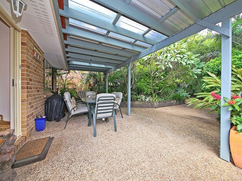 15 Wyena Street, Camp Hill QLD 4152