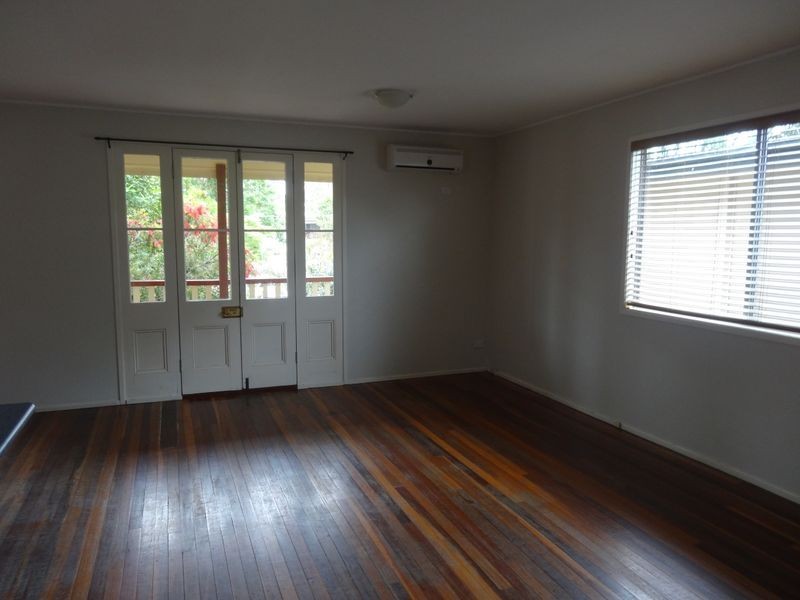 35 Gray Street, Carina QLD 4152