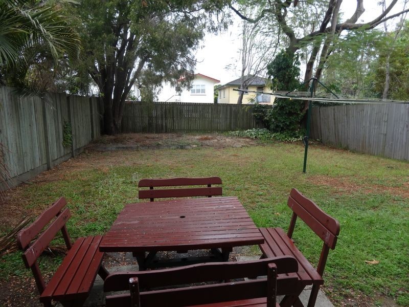 35 Gray Street, Carina QLD 4152