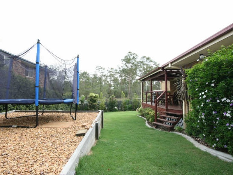 31 Kirra Place, Carindale QLD 4152