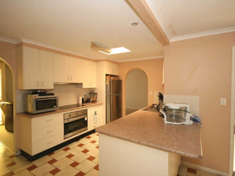 21 Tristan Street, Carindale QLD 4152