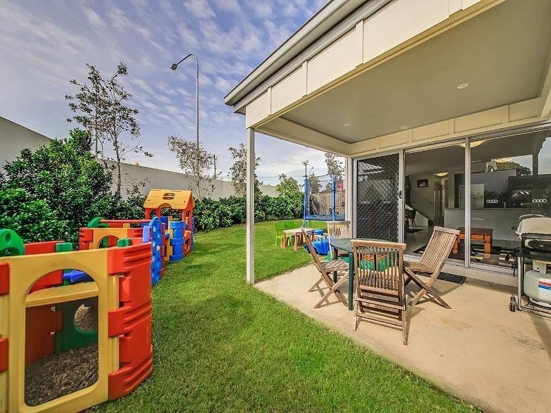 17/22 Cola Street, Wynnum West QLD 4178