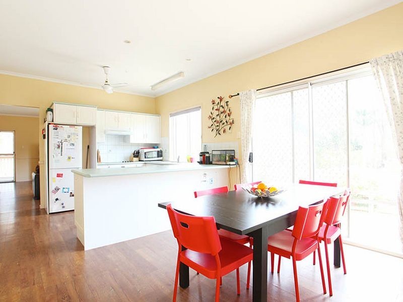 74 Stanton Road, Tingalpa QLD 4173