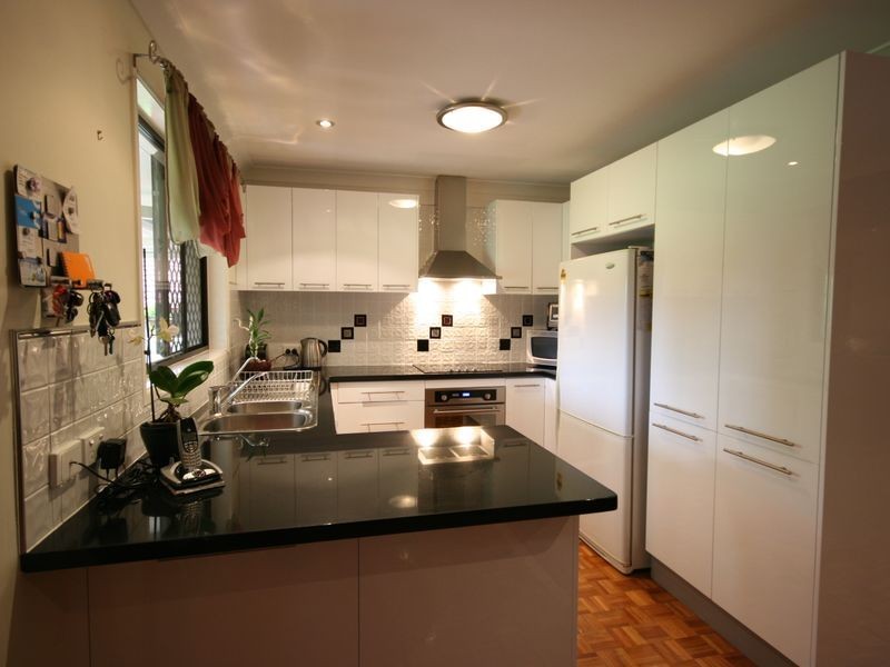 91 Scrub Road, Carindale QLD 4152