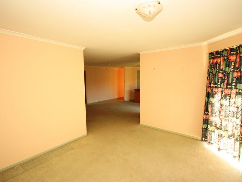 3 Kauri Street, Carindale QLD 4152