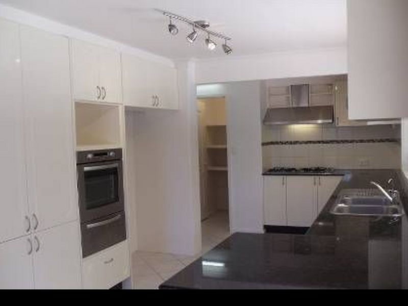 22 Hartigan Street, Belmont QLD 4153