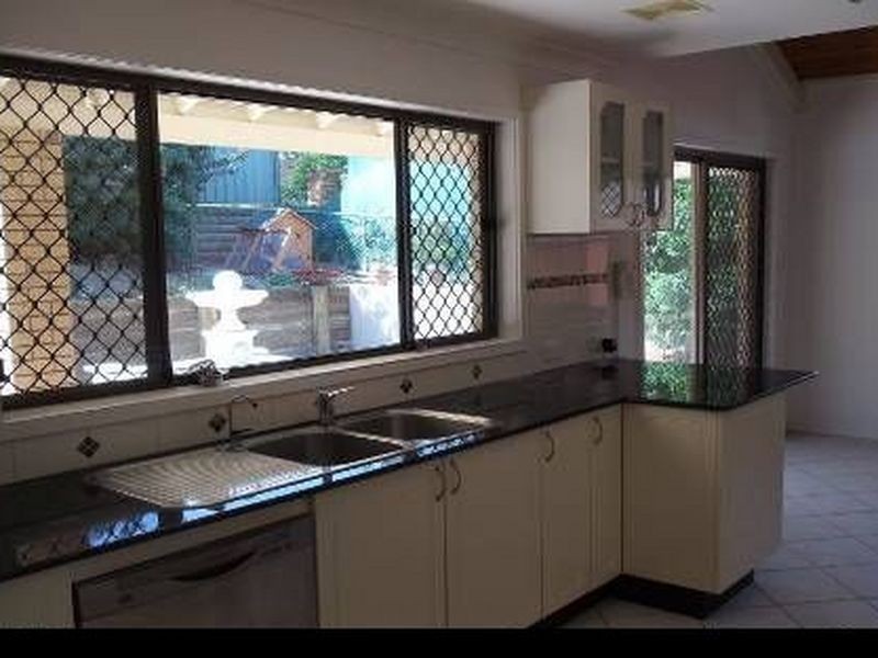22 Hartigan Street, Belmont QLD 4153