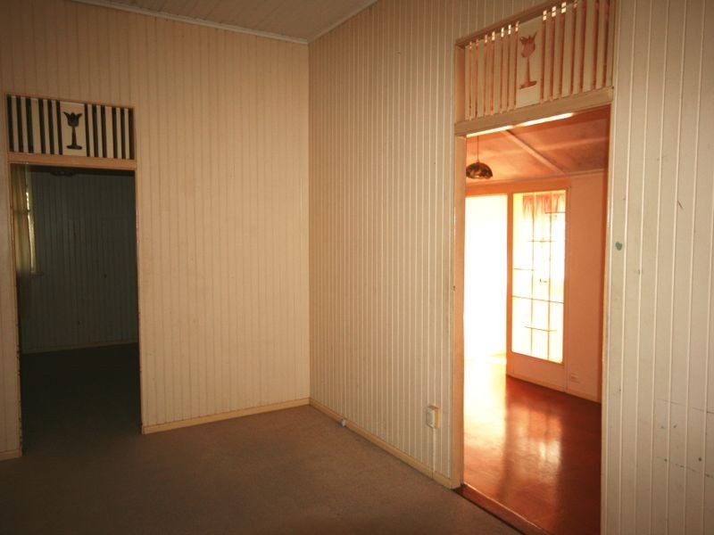 25 Birdwood Road, Holland Park West QLD 4121