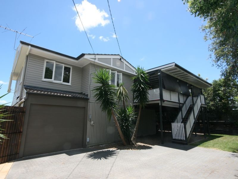 62 Bernecker Street, Carina QLD 4152