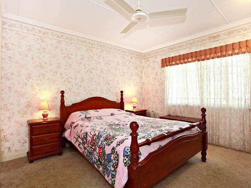 59 Brisbane Avenue, Camp Hill QLD 4152