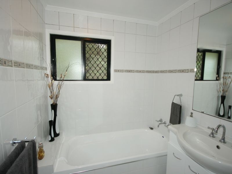 Carina Heights QLD 4152