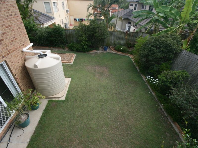 12 Hatherton Crescent, Carindale QLD 4152