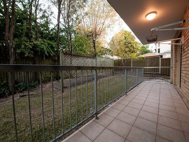 1/35 Sankey Street, Carina QLD 4152