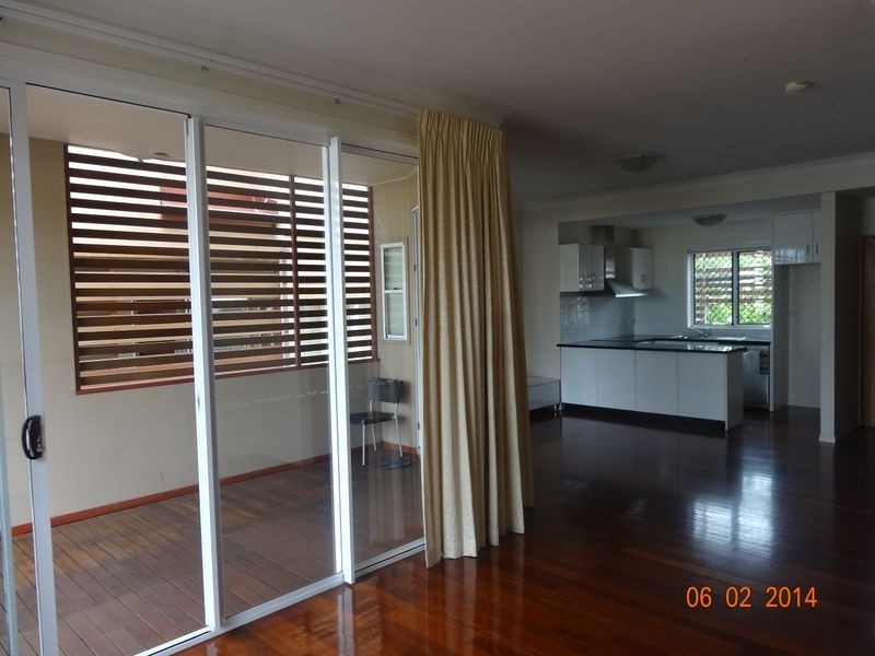 2/638 Old Cleveland Road, Camp Hill QLD 4152