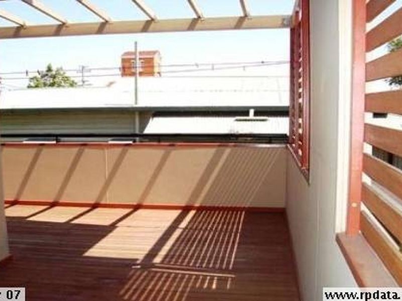 2/638 Old Cleveland Road, Camp Hill QLD 4152