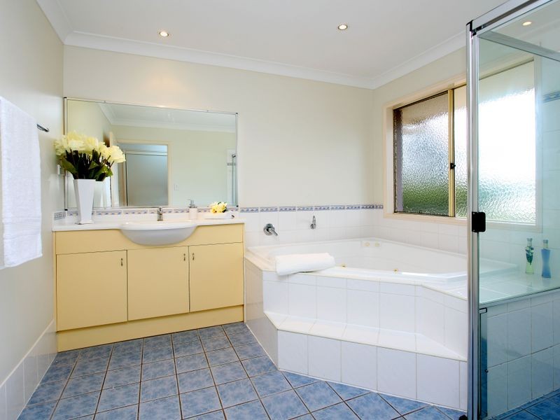 Carindale QLD 4152