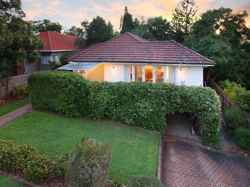 50 Lade Street, Coorparoo QLD 4151