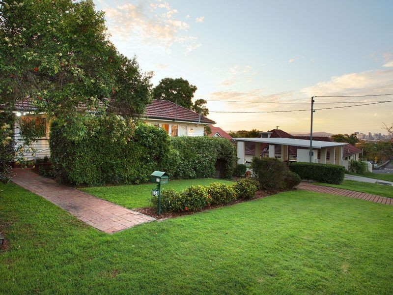 50 Lade Street, Coorparoo QLD 4151
