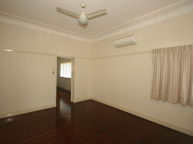 29 Halland Terrace, Camp Hill QLD 4152