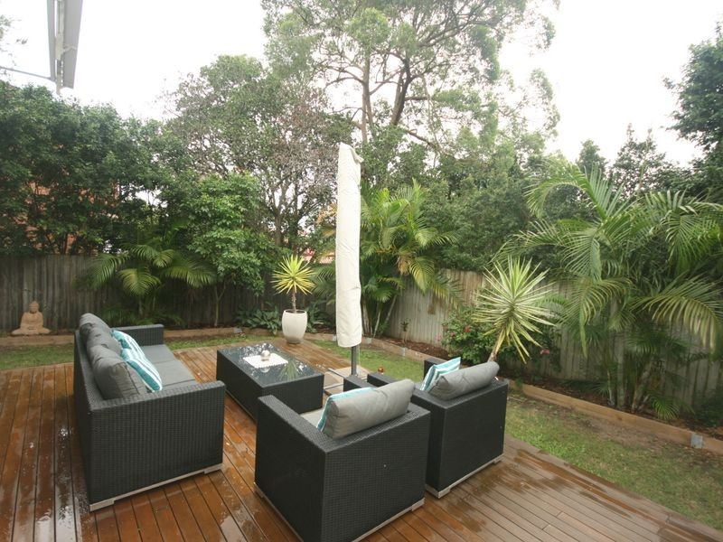 20 Wiles Street, Camp Hill QLD 4152