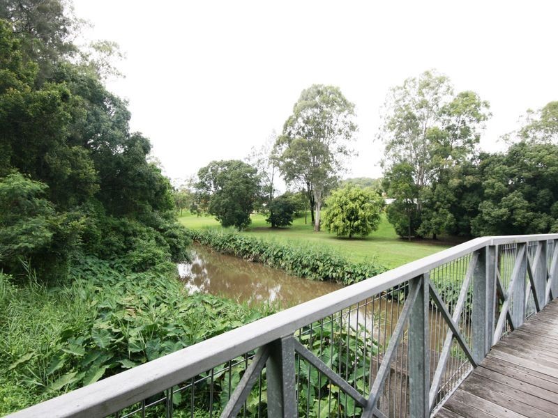 Carindale QLD 4152
