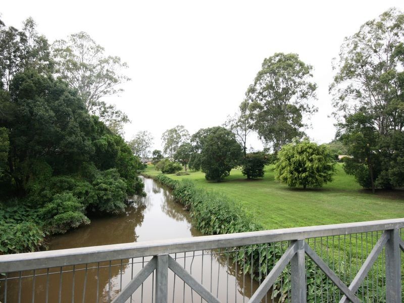 Carindale QLD 4152