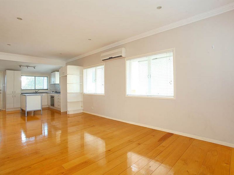 37 Combles Road, Camp Hill QLD 4152