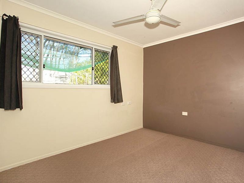 13 Amoria Street, Mansfield QLD 4122