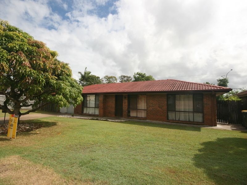 4 Elcho Place, Carindale QLD 4152