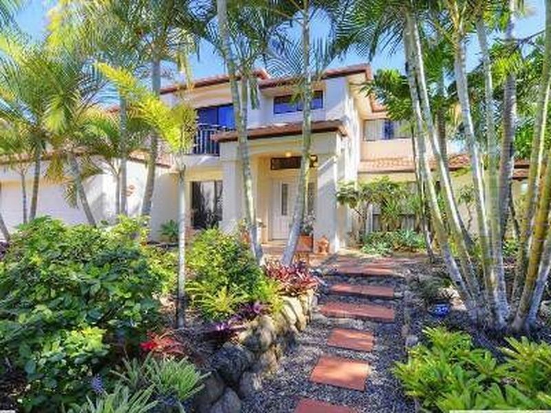 1 Argoon St., Carindale QLD 4152