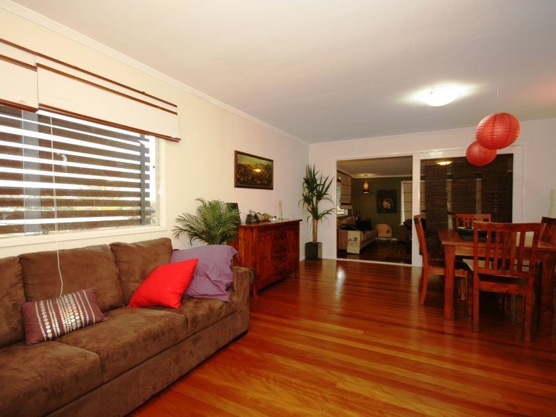 65 Milanion Crescent, Carindale QLD 4152