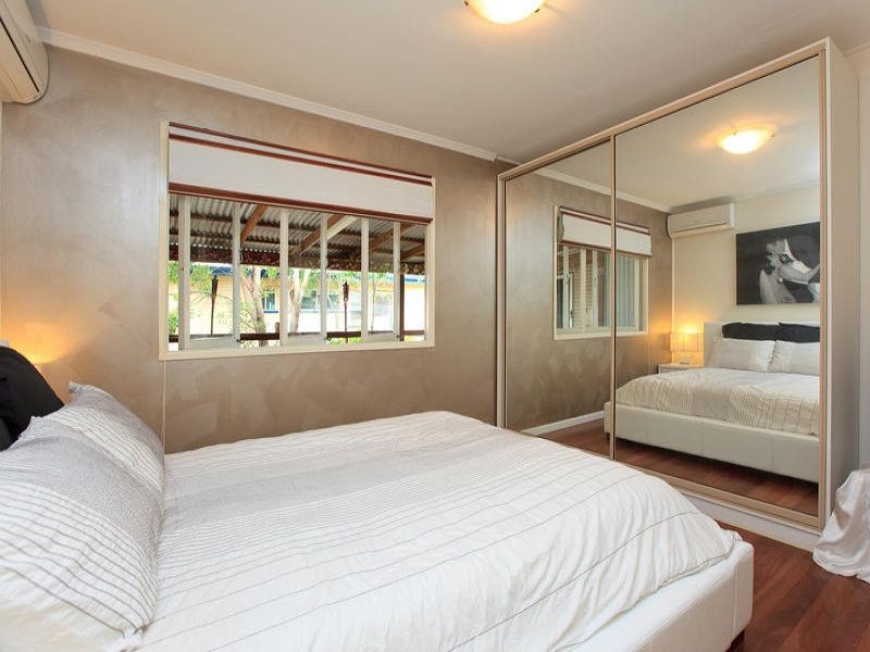 65 Milanion Crescent, Carindale QLD 4152