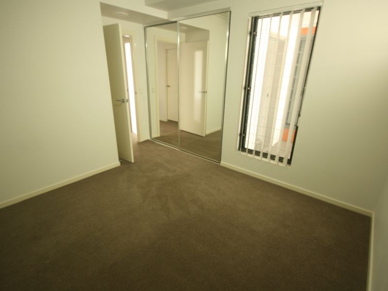 3402/16 Surbiton Court, Carindale QLD 4152