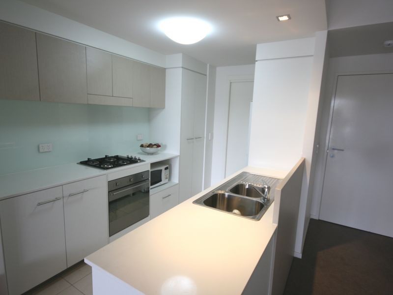 3402/16 Surbiton Court, Carindale QLD 4152