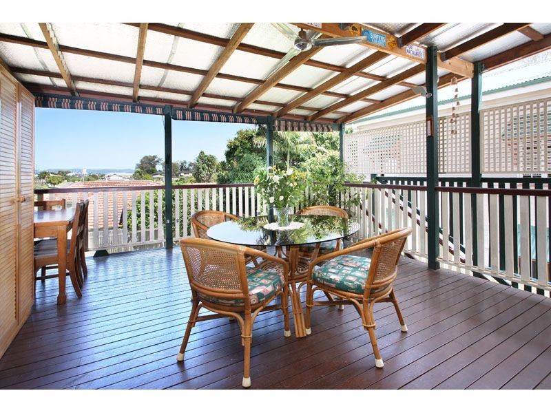 44 Joseph Street, Camp Hill QLD 4152