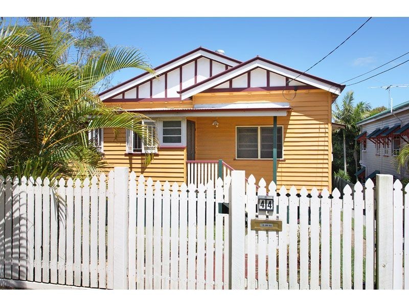 44 Joseph Street, Camp Hill QLD 4152