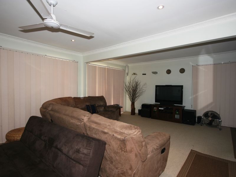 6 Pyrope Street, Camp Hill QLD 4152