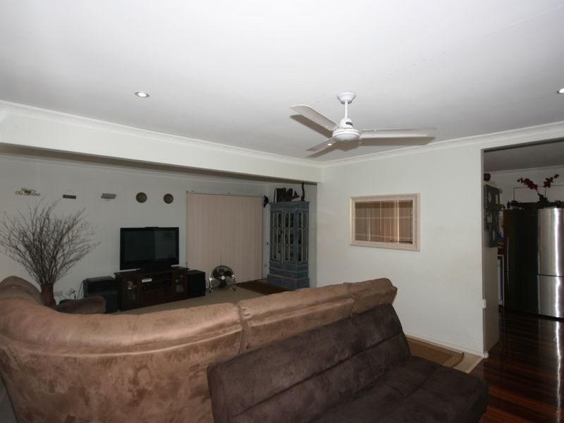 6 Pyrope Street, Camp Hill QLD 4152