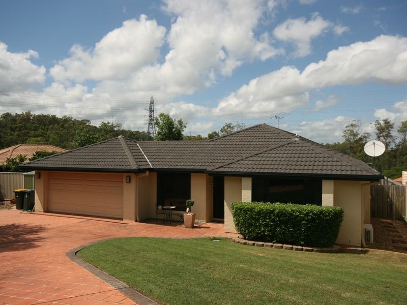 9 Ash Court, Carindale QLD 4152