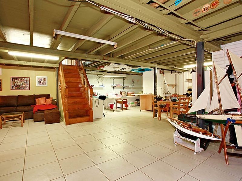302 Bennetts Rd., Norman Park QLD 4170