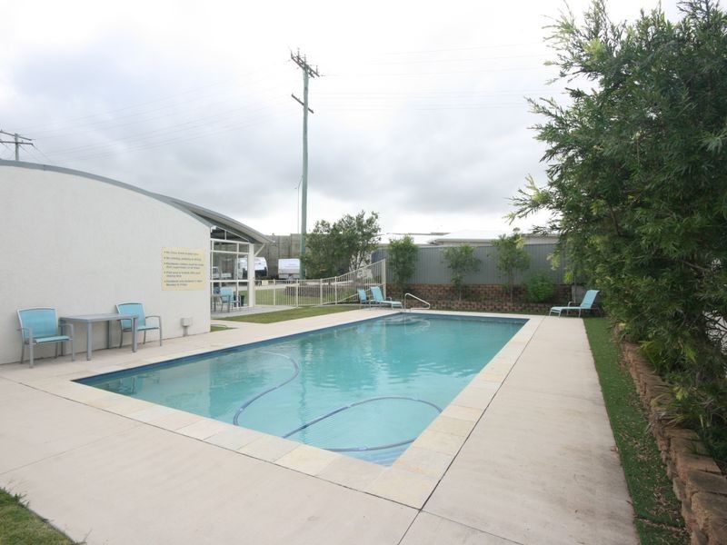 84 Palm Lake Resort, Carindale QLD 4152