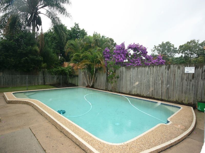 8 Pyrope Street, Camp Hill QLD 4152