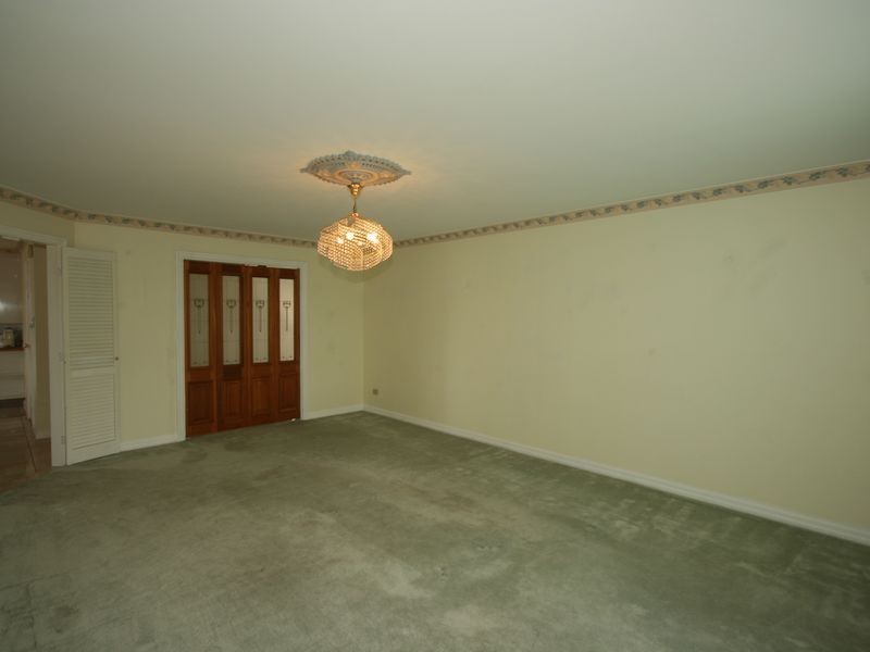 30 Eromanga Street, Carindale QLD 4152