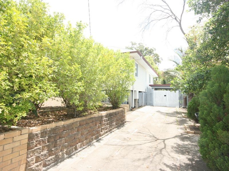 27 Summerville Street, Carina Heights QLD 4152