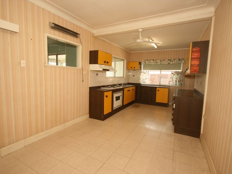 65 Orana Street, Carina QLD 4152