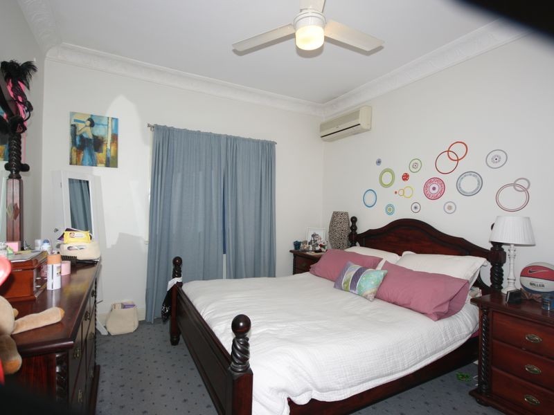 11 McEwan Street, Carina QLD 4152