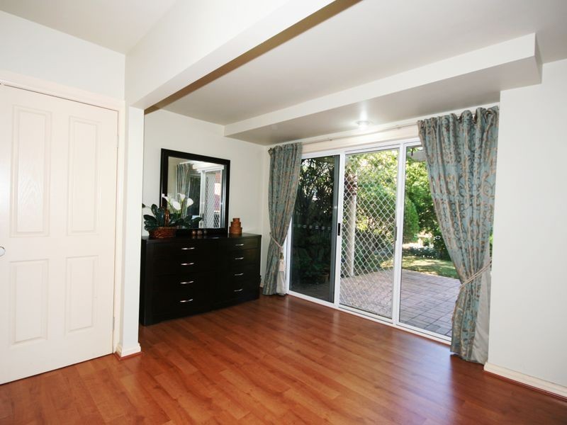 25 Picasso Street, Carina QLD 4152