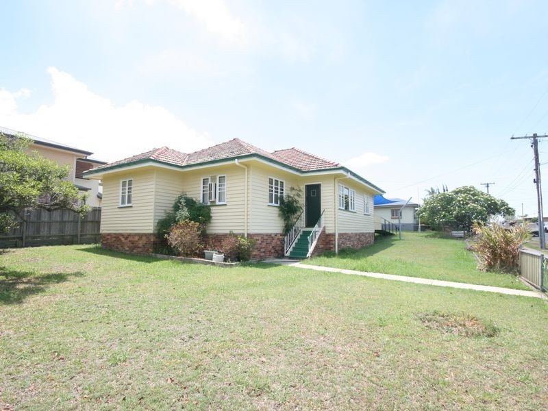90 Pembroke St., Carina QLD 4152