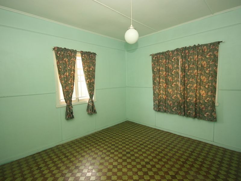 90 Pembroke St., Carina QLD 4152